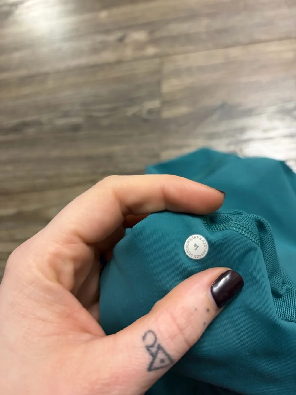 Lululemon Power Thru High Rise Crop 23